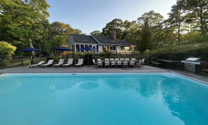Tisbury Casa | PRIVACY & RELAXATION ON MARTHA'S VINEYARD