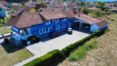 Kraljevo Casa | Privatan smeštaj Plava kuća