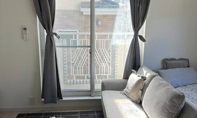 Ichikawa Apartamento | Private 1K apartment with loft 11 minutes to Dis/Ichikawa Chiba