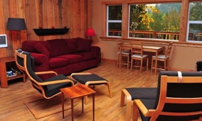 Zigzag Cabina | Privado 2. 5 Acres / Esquí y Senderismo cercanos / Bañera de hidromasaje