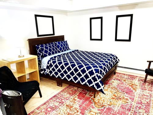 Queens Apartamento | PRIVATE 2 BR Apt with PRIVATE Backyard in LIC !