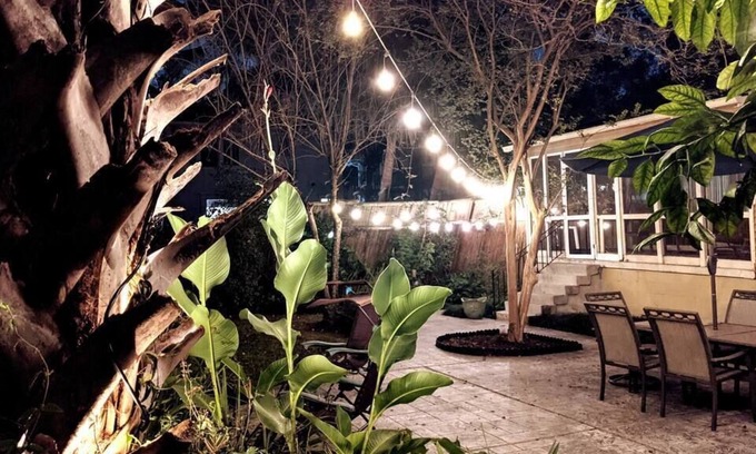 Broadmoor Casa | Private 3 Bedroom with Courtyard in Uptown Nola