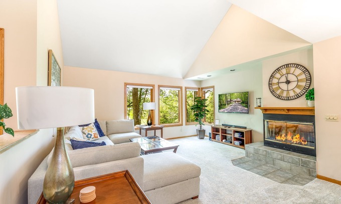 The Galena Territory Casa | Private 3BR/2BA Territory Home Nestled in the Trees