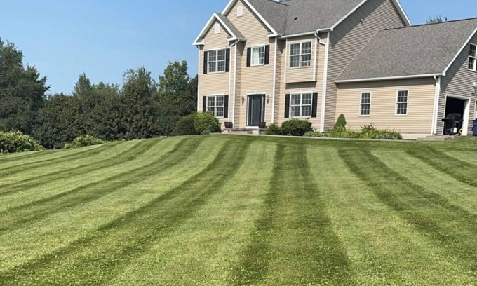 Pompey Casa | Private 4-bedroom house on a golf course…15 minutes to Syracuse University