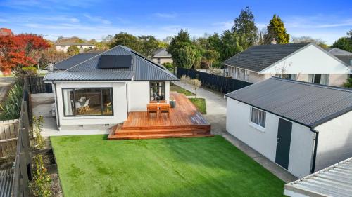 Christchurch Casa | Private, 4BR Family Home, Free Parking, 4km to Airport