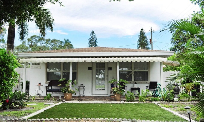 Bonita Springs Casa | Casa privada y acogedora en la zona histórica de Bonita Springs, Florida