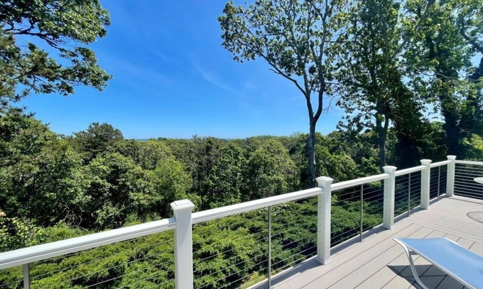 North Chatham Casa | Private and pet friendly with expansive back deck