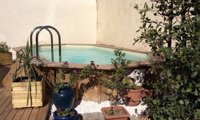 Cadereau Apartamento | Encantador apartamento independiente de 90 m2 con piscina en el jardín!