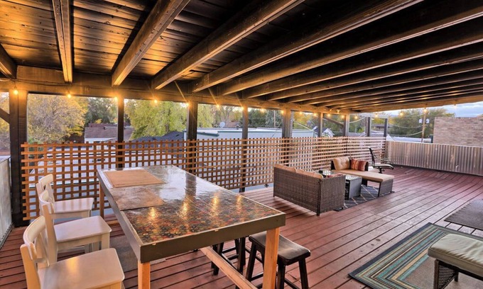 Barths Apartamento | Private Apartments, Shared Rooftop Oasis!