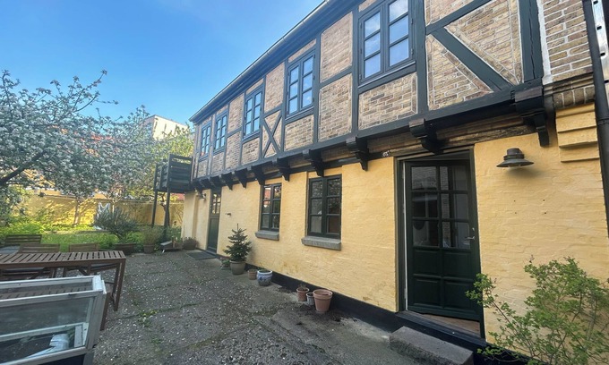 Odense Casa | Private back house in central Odense