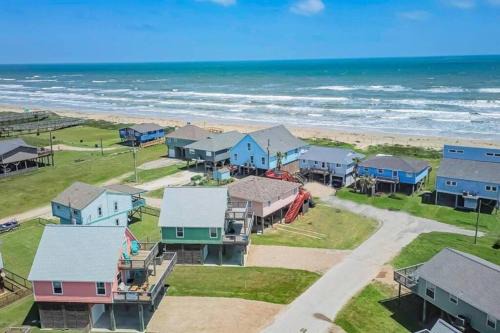 Surfside Beach Casa | Private beach access -360 Water Views - Upscale home - Second Row