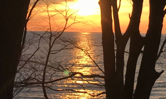 Norton Shores Cabina | Private Beach, Beauty, Seclusion