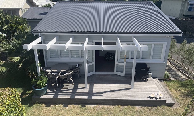 Mount Maunganui Cabaña | Private Beach Cottage