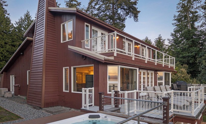 Friday Harbor Casa | ¡PLAYA PRIVADA! BAÑERA DE HIDROMASAJE! WESTSIDE DE COSTA! - Whale Watch Beach Retreat