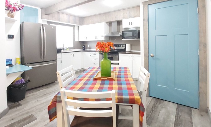Grande Prairie Casa | ⚡️✨Private , Beautifully 2 Bed 1 Bath All Inclusive⚡️✨
