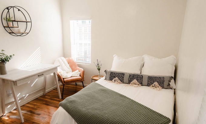 Midway District Casa | Private Beautiful Casita in Old Town San Diego