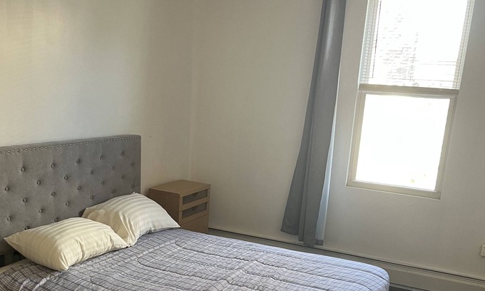 Murray Hill Apartamento | Private bedroom close to transportation