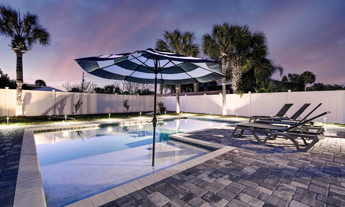 Bid-a-wee Beach Casa | Gulf Views & Beach Access: Pet-Friendly PCB Home
