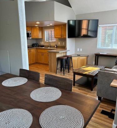Smith River Casa | Private Cabin 21 With Jacuzzi And Spacious Deck