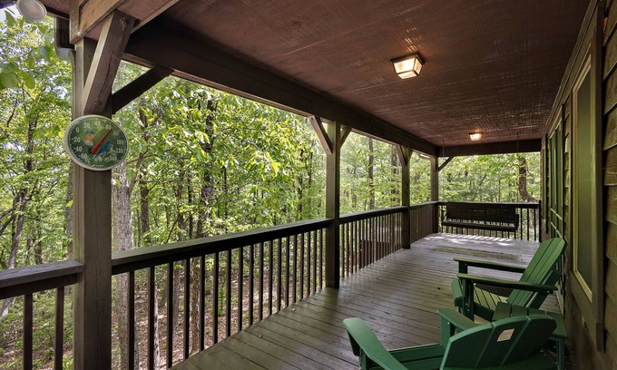 Purlear Cabina | Private Cabin in Wonderful Community