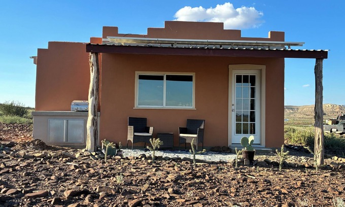 Alpine Cabina | Private Cabin Near Big Bend National Park