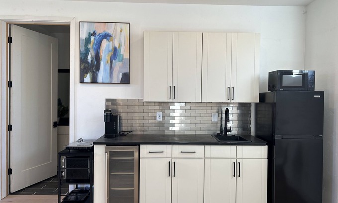 Alamogordo Apartamento | Private Casita Perfect for TDY/Crash Pad