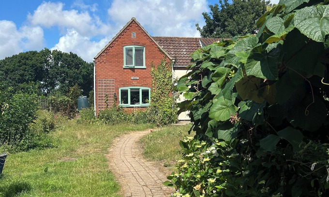 Great Yarmouth Casa | Private Country Retreat with Hot Tub, Fire Pit, Near Filby Broads