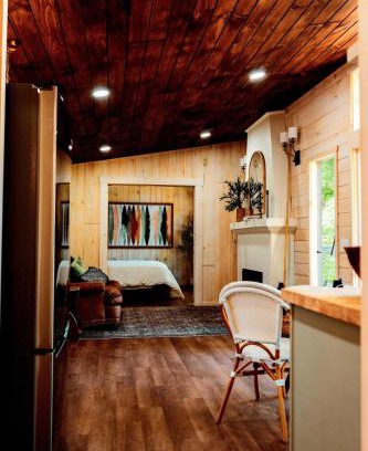 Blue Ridge Chalet De Esquí | Private Couples Retreat Scenic Hottub -Fireplace