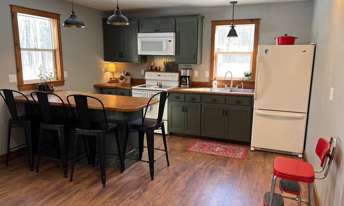 Alburg Casa | Private, Cozy House!