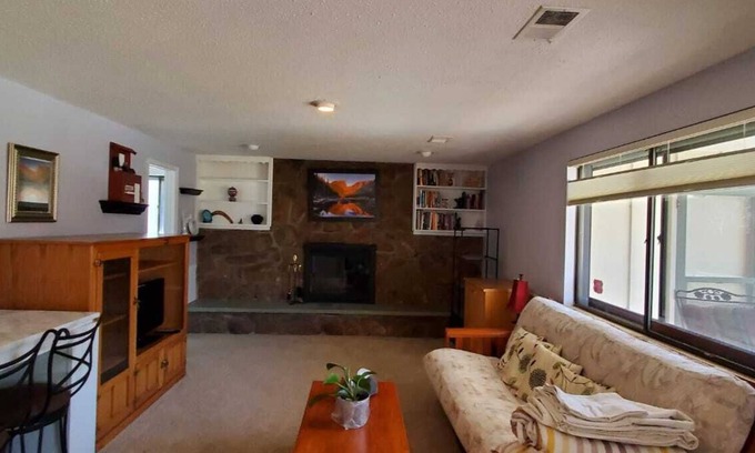 Greenwood Village Casa | Private Cozy Studio with kitchenette - Garden level