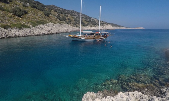 Kas Alquiler De Eote | Crucero privado con tripulación azul en Kas-Kekova