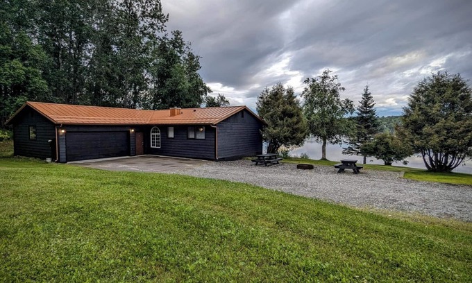 Nikiski Casa | Private Daniel's Lake Vacation House