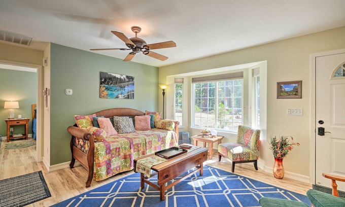 Placerville Apartamento | ¡NUEVO! Pollock Pines Apt w / Private Deck en 5 Acres!