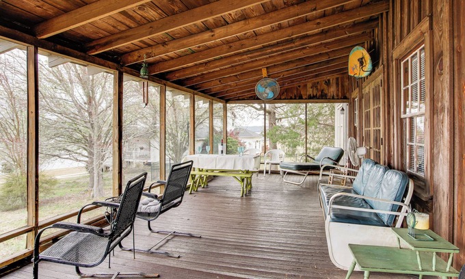 Greenwood Cabaña | Private Dock + Porch: Serene Lake Greenwood Escape