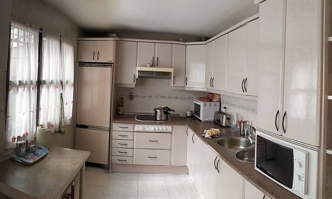 Toledo Cama Y Desayuno | Habitacion B&B Doble en Adosado Toledo