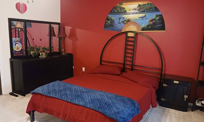 Greenwood Village Casa | Private entrance master suite with a kitchenette