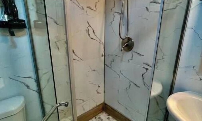 Sea Gate Apartamento | Private entrance studio with bathroom