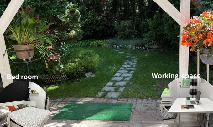 Richmond Casa | Private Suite Kitchen Work & Sleep Zones Near YVR & Ferries