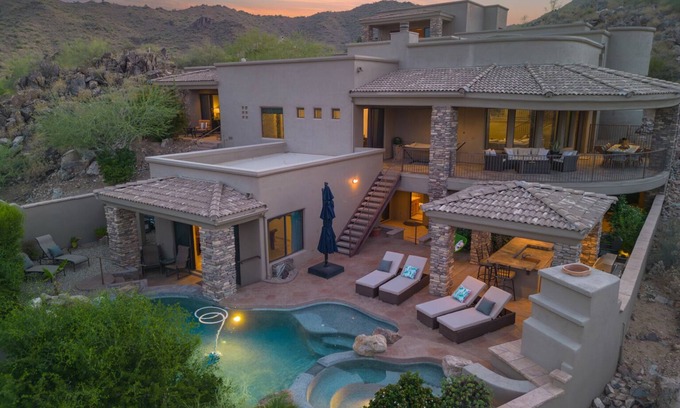 North Heights Casa | Private estate, insane views, minutes to Scottsdale! Groups & family paradise!