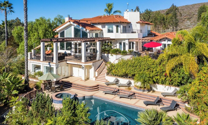Escondido Casa | Private Estate w/Pool, Hot Tub & Tennis Court Near Encinitas | The Ranch