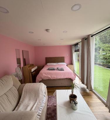 Clayton Apartamento | Private Garden guest house