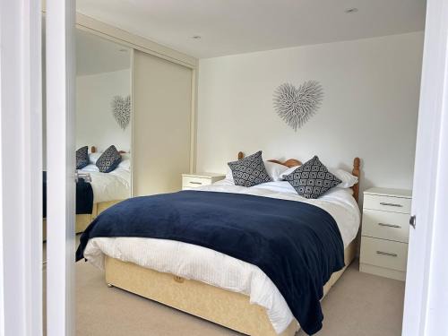 Emsworth Casa | Private Garden Retreat 2BR Modern Comfort