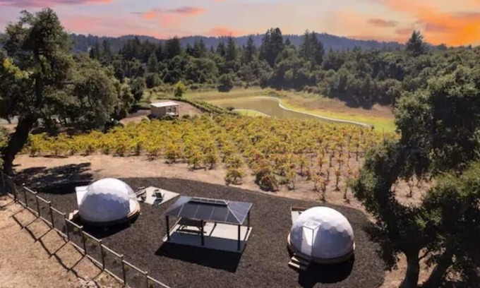 Felton Alquiler De RV | Private Glamping Retreat with 2 Domes Included