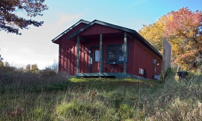 Reedsburg Casa | Casa de huéspedes privada con bañera de hidromasaje, chimenea de gas cerca de varios parques famosos