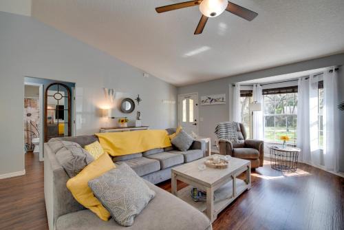 Homosassa Casa | Private Heated Pool Sunny Homosassa Stay!