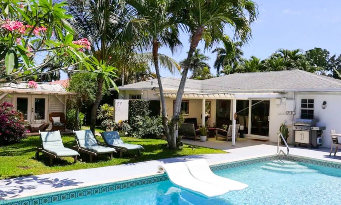 Southside Casa | Hideaway privado- casa entera de 3 dormitorios con piscina de agua salada