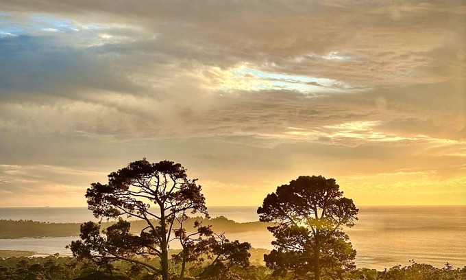 Northeast Carmel Casa | PRIVATE Hilltop Home: Stunning Carmel Views, Hot Tub, 3 Balconies, Dogs Welcome