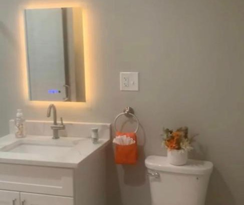 Brockton Casa | Private Home Cozy room