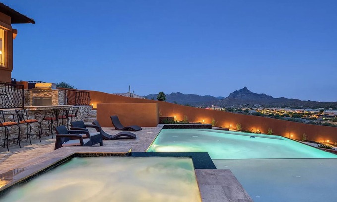 Fountain Hills Casa | Private Home in Scottsdale/Fountain Hills, AZ. Movie Theater, Pool, Hot Tub, Pool Table, Casita