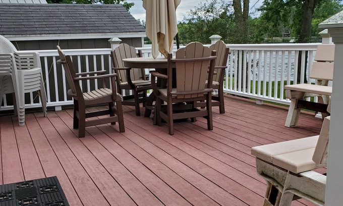 Lake Luzerne Casa | Private Home on Hudson River close to summer attractions